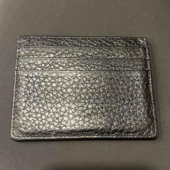 Authentic Fendi Card Holder 2020 New In Box - Picture 4 of 4